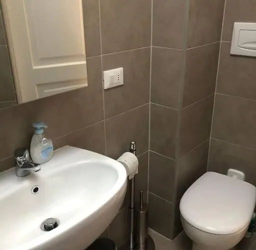 Appartement Light House: Luce E Charme In Un Piccolo Faro Trieste